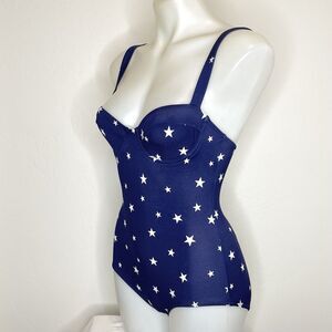 J. Crew Pret-a-Surf One Piece Swimsuit Star Print Underwire Womens 2 Navy Blue